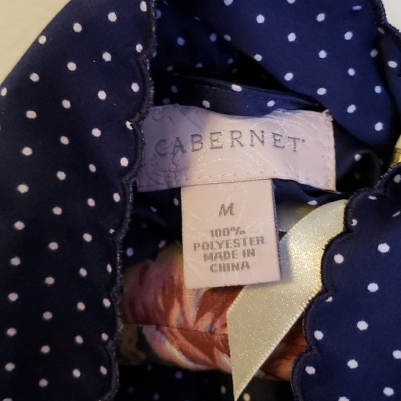 Dress Robe - Picture 4 of 4